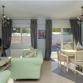 7 bedroom seaside villa with pool, Kassiopi, sleeps 13